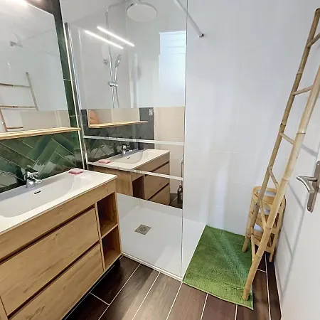 Guest house Un Balcon Sur Le Gave